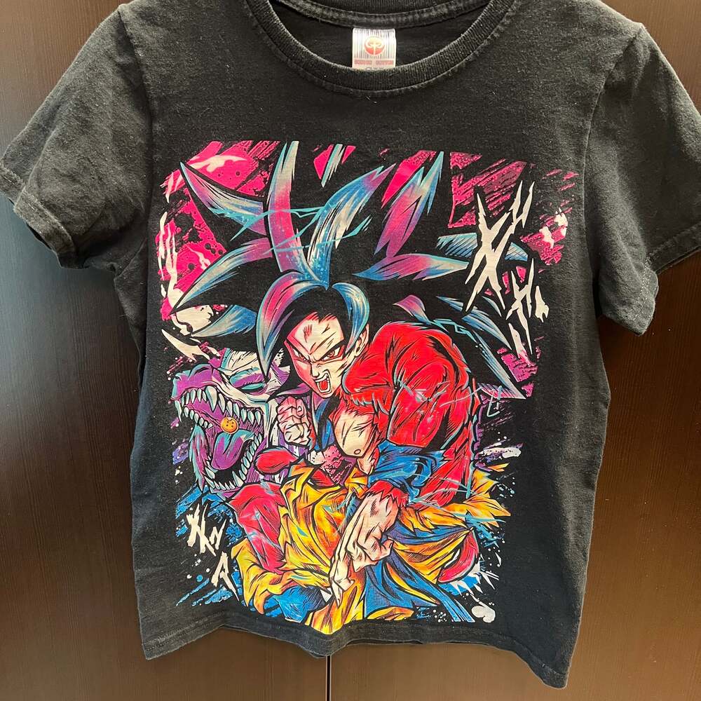 Vintage Son Goku Graphic T-Shirt - S -
